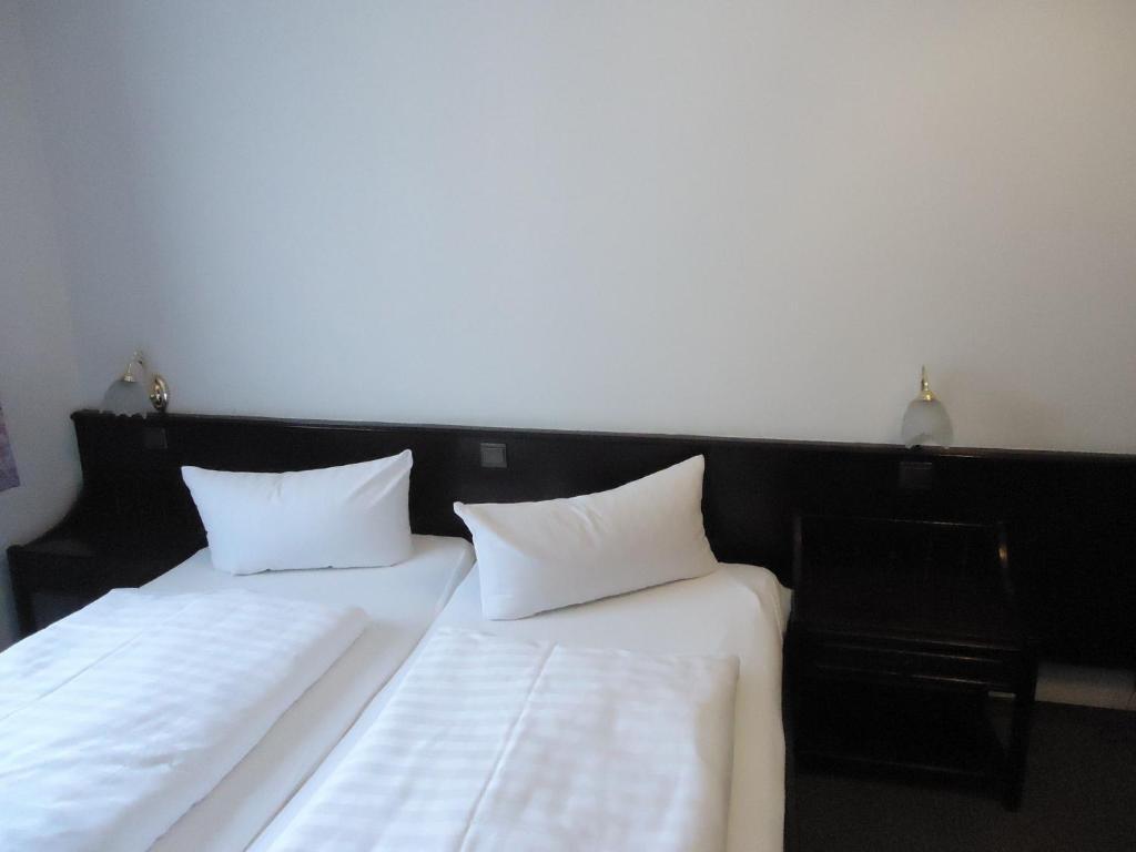 Hotel Marthahaus Halle  ภายนอก รูปภาพ