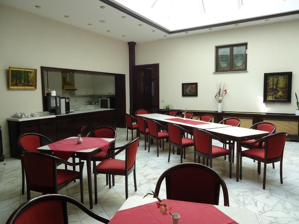 Hotel Marthahaus Halle  ภายนอก รูปภาพ
